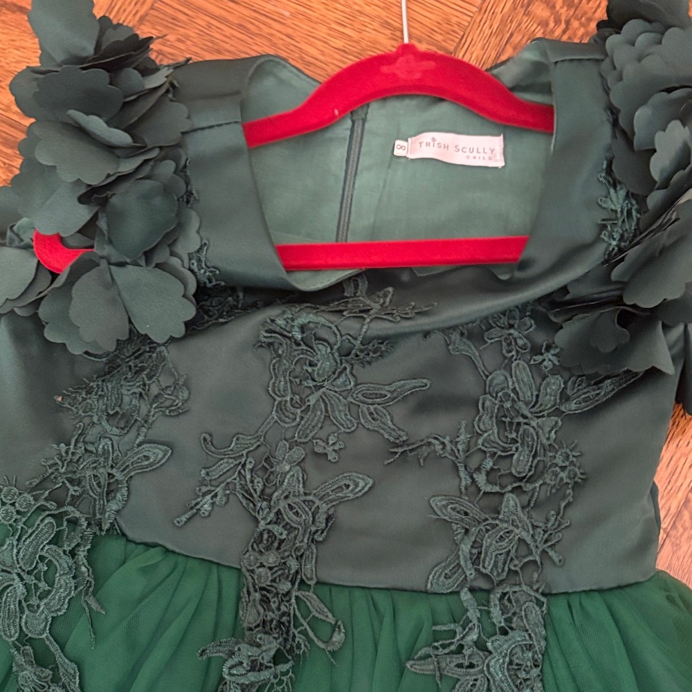 Emerald Green Floral Applique Tulle Dresses- one size 6, one size 8 - Picture 3 of 5